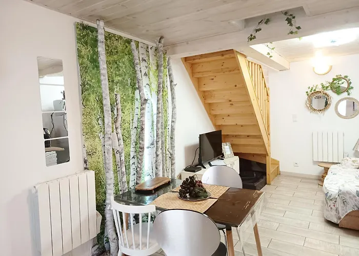 L'écrin Des Bois - Au Bord De L Aude Hébergement de vacances